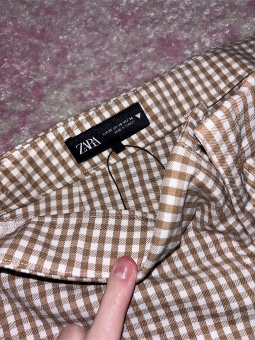 Zara Beige Gingham Capris - Picture 4 of 4